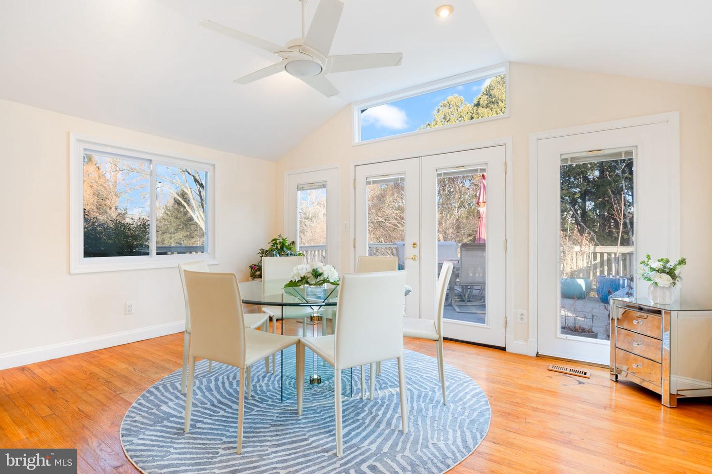 5039 PRESTWICK DR, FAIRFAX, Virginia 22030, 4 Bedrooms Bedrooms, ,3 BathroomsBathrooms,Residential,For sale,5039 PRESTWICK DR,VAFX2252882 MLS # VAFX2252882