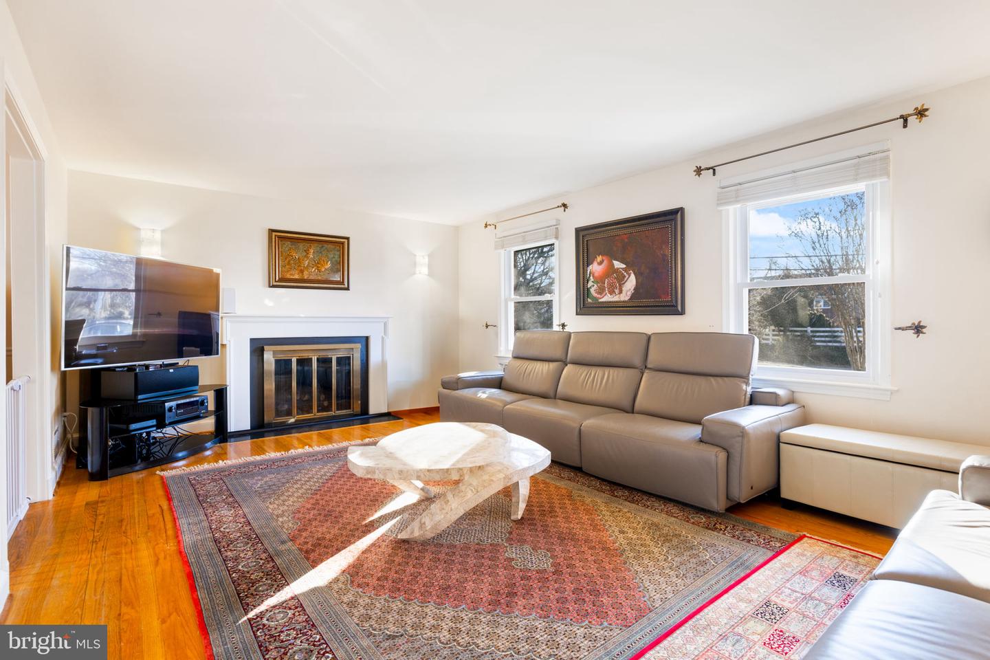 5039 PRESTWICK DR, FAIRFAX, Virginia 22030, 4 Bedrooms Bedrooms, ,3 BathroomsBathrooms,Residential,For sale,5039 PRESTWICK DR,VAFX2252882 MLS # VAFX2252882