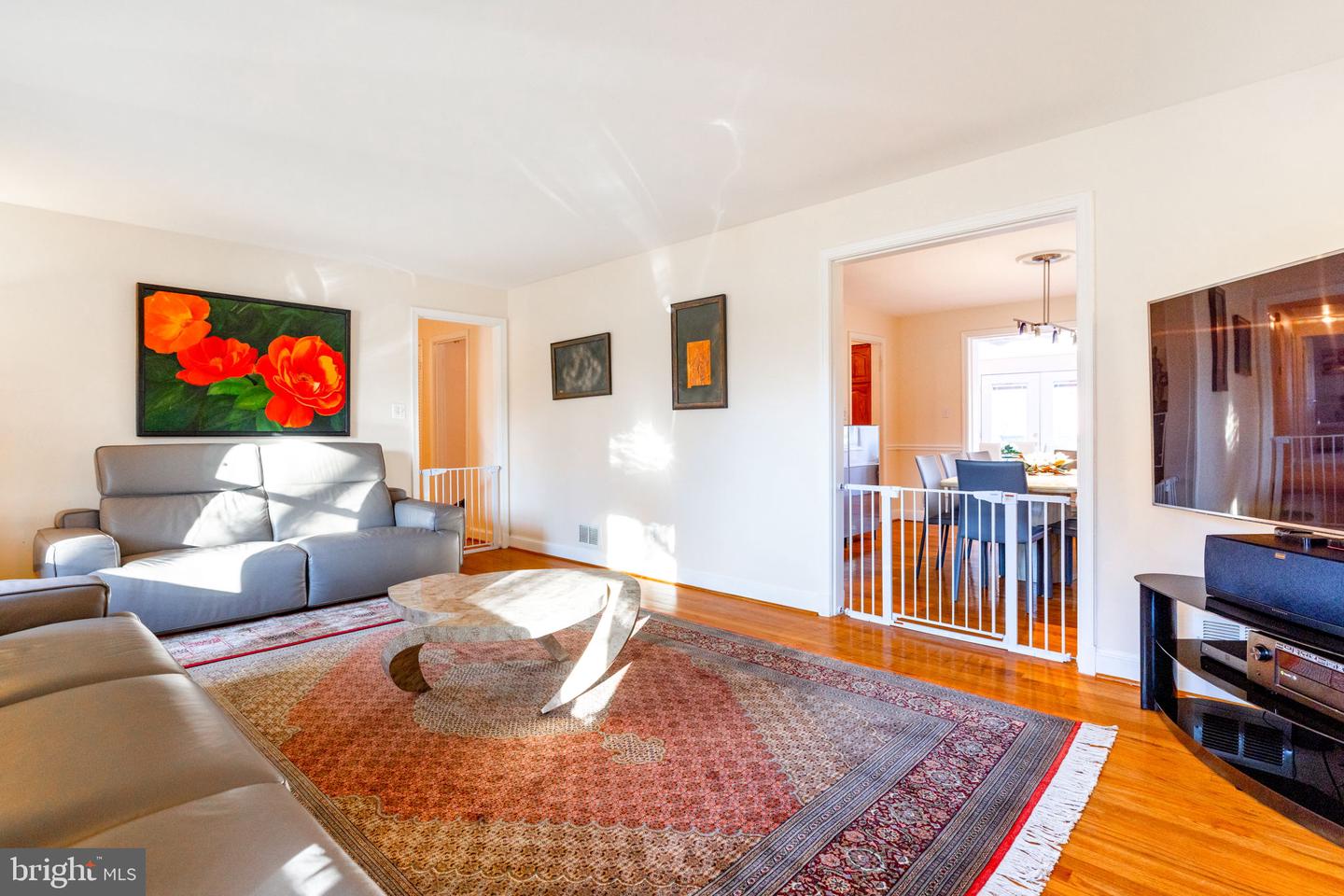 5039 PRESTWICK DR, FAIRFAX, Virginia 22030, 4 Bedrooms Bedrooms, ,3 BathroomsBathrooms,Residential,For sale,5039 PRESTWICK DR,VAFX2252882 MLS # VAFX2252882