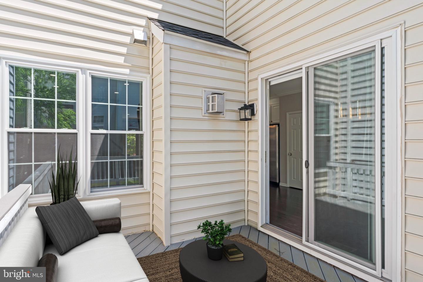 6692 ORDSALL ST, ALEXANDRIA, Virginia 22315, 3 Bedrooms Bedrooms, ,3 BathroomsBathrooms,Residential,For sale,6692 ORDSALL ST,VAFX2252886 MLS # VAFX2252886