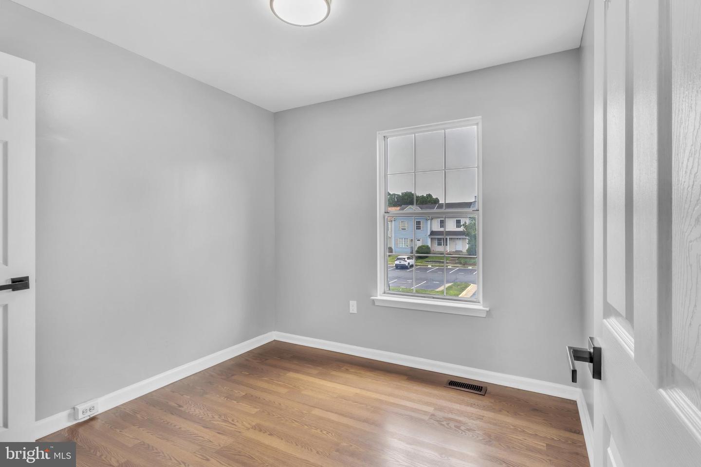 3647 MCDOWELL CT, DUMFRIES, Virginia 22026, 3 Bedrooms Bedrooms, ,2 BathroomsBathrooms,Residential,For sale,3647 MCDOWELL CT,VAPW2098394 MLS # VAPW2098394