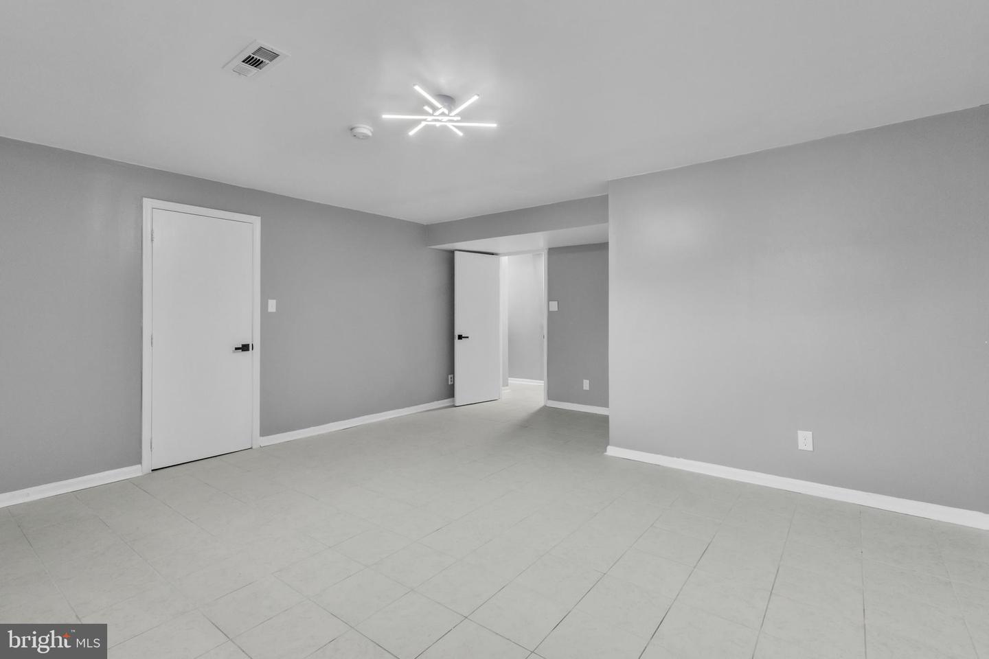 3647 MCDOWELL CT, DUMFRIES, Virginia 22026, 3 Bedrooms Bedrooms, ,2 BathroomsBathrooms,Residential,For sale,3647 MCDOWELL CT,VAPW2098394 MLS # VAPW2098394