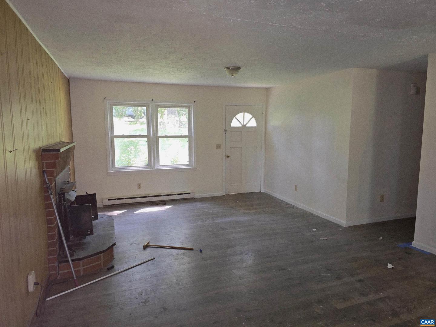 42 WESTVIEW RD, RUCKERSVILLE, Virginia 22968, 3 Bedrooms Bedrooms, ,1 BathroomBathrooms,Residential,For sale,42 WESTVIEW RD,666307 MLS # 666307