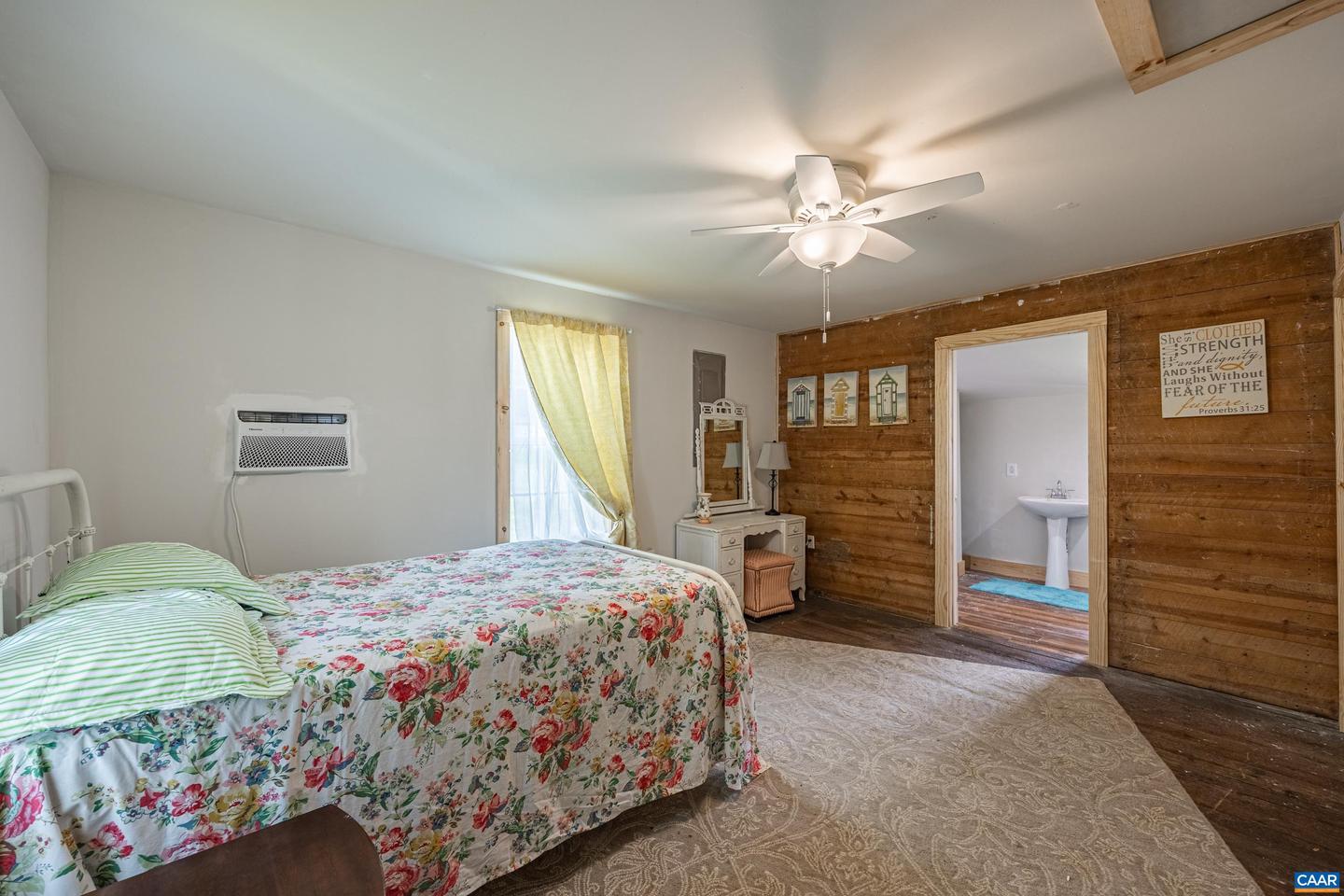 16468 S CONSTITUTION HWY, SCOTTSVILLE, Virginia 24590, 2 Bedrooms Bedrooms, ,2 BathroomsBathrooms,Residential,For sale,16468 S CONSTITUTION HWY,666308 MLS # 666308