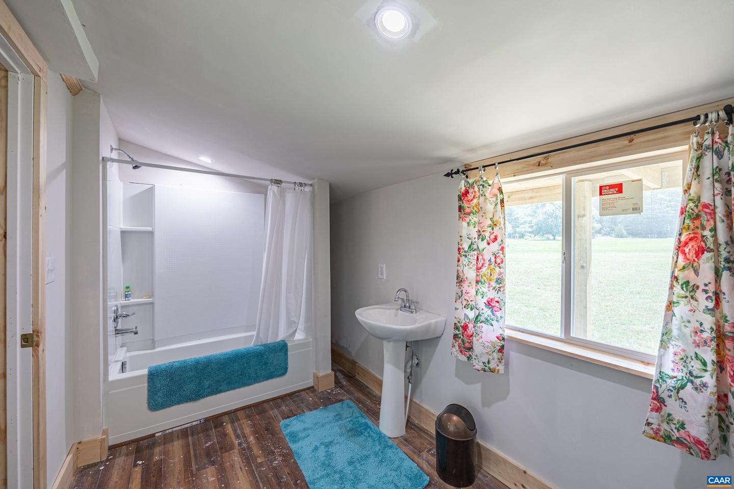 16468 S CONSTITUTION HWY, SCOTTSVILLE, Virginia 24590, 2 Bedrooms Bedrooms, ,2 BathroomsBathrooms,Residential,For sale,16468 S CONSTITUTION HWY,666308 MLS # 666308
