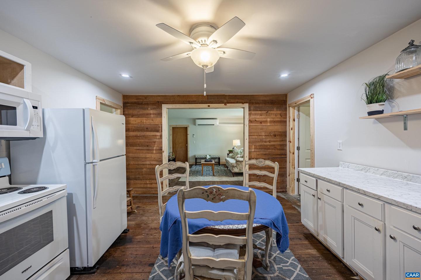 16468 S CONSTITUTION HWY, SCOTTSVILLE, Virginia 24590, 2 Bedrooms Bedrooms, ,2 BathroomsBathrooms,Residential,For sale,16468 S CONSTITUTION HWY,666308 MLS # 666308