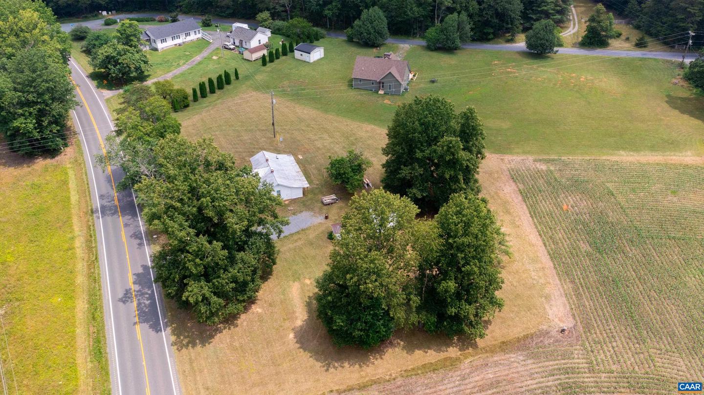 16468 S CONSTITUTION HWY, SCOTTSVILLE, Virginia 24590, 2 Bedrooms Bedrooms, ,2 BathroomsBathrooms,Residential,For sale,16468 S CONSTITUTION HWY,666308 MLS # 666308