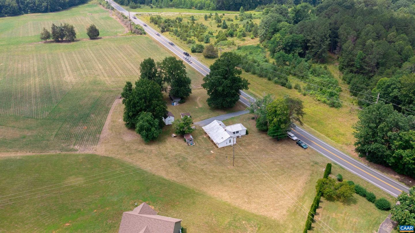 16468 S CONSTITUTION HWY, SCOTTSVILLE, Virginia 24590, 2 Bedrooms Bedrooms, ,2 BathroomsBathrooms,Residential,For sale,16468 S CONSTITUTION HWY,666308 MLS # 666308