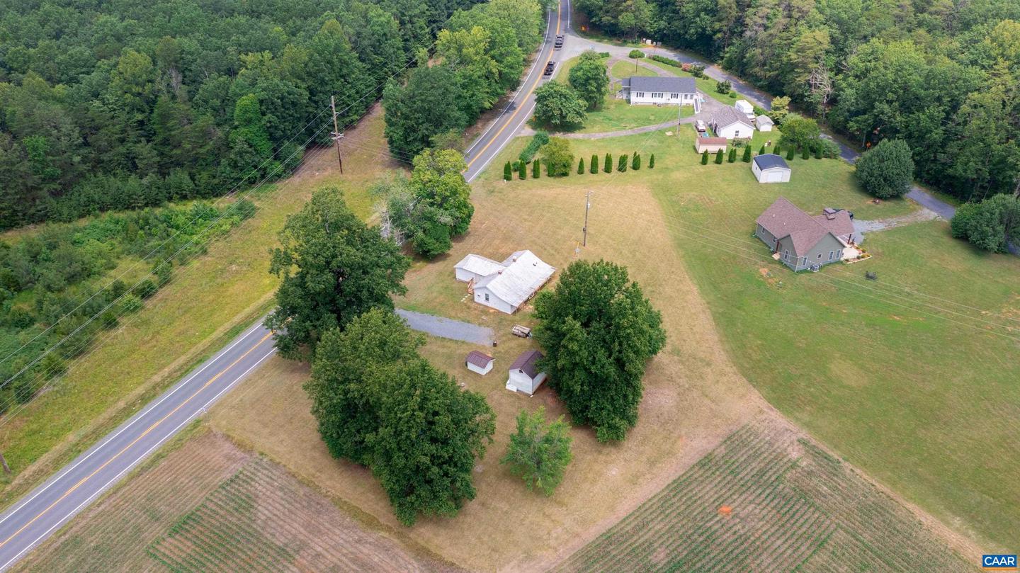 16468 S CONSTITUTION HWY, SCOTTSVILLE, Virginia 24590, 2 Bedrooms Bedrooms, ,2 BathroomsBathrooms,Residential,For sale,16468 S CONSTITUTION HWY,666308 MLS # 666308