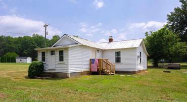16468 S CONSTITUTION HWY, SCOTTSVILLE, Virginia 24590, 2 Bedrooms Bedrooms, ,2 BathroomsBathrooms,Residential,For sale,16468 S CONSTITUTION HWY,666308 MLS # 666308