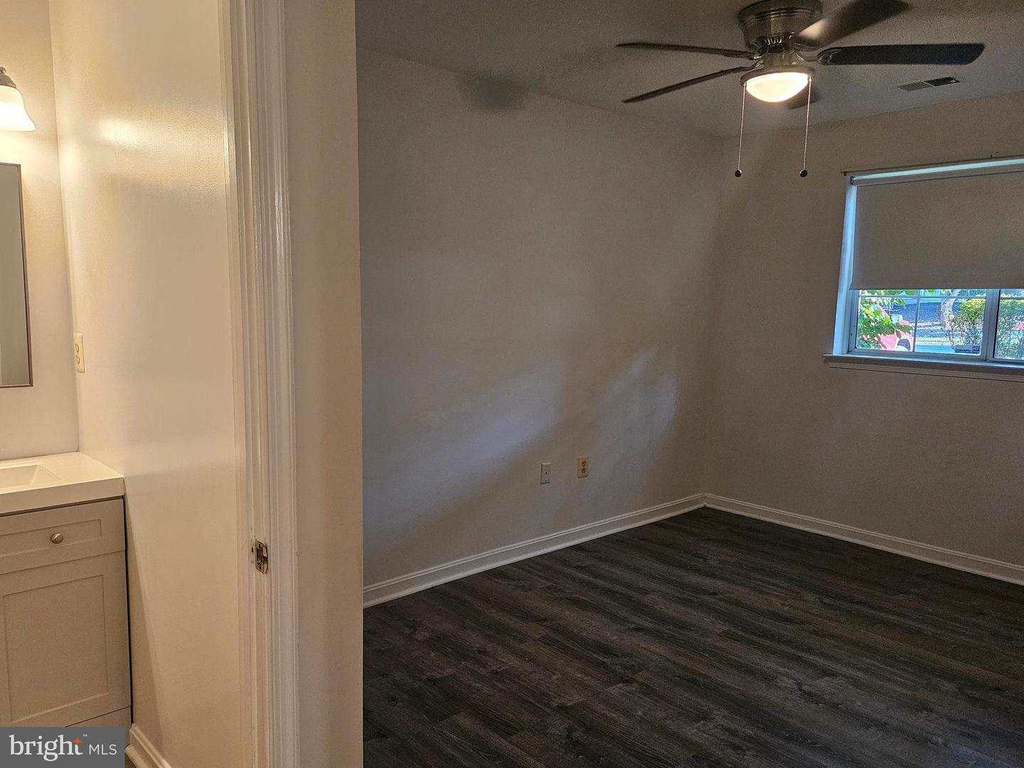 8141 BAYONET WAY, MANASSAS, Virginia 20109, 2 Bedrooms Bedrooms, ,2 BathroomsBathrooms,Residential,For sale,8141 BAYONET WAY,VAPW2098302 MLS # VAPW2098302