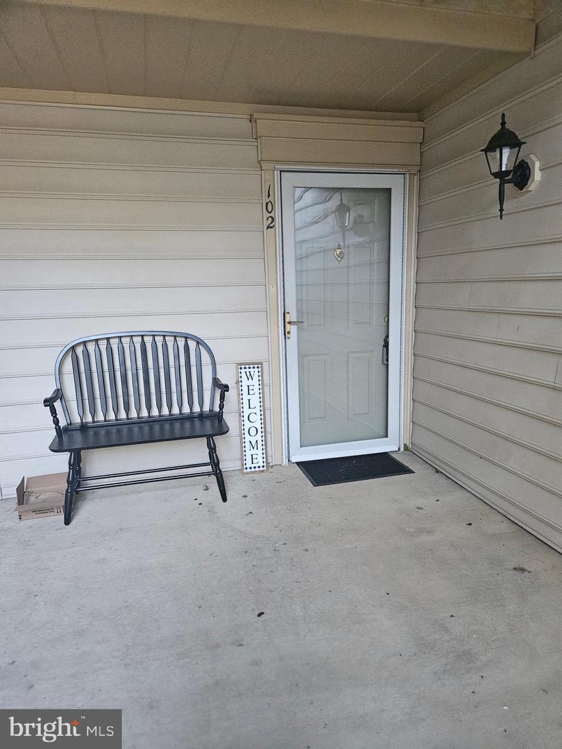8141 BAYONET WAY, MANASSAS, Virginia 20109, 2 Bedrooms Bedrooms, ,2 BathroomsBathrooms,Residential,For sale,8141 BAYONET WAY,VAPW2098302 MLS # VAPW2098302