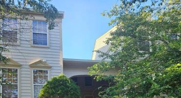 8141 BAYONET WAY, MANASSAS, Virginia 20109, 2 Bedrooms Bedrooms, ,2 BathroomsBathrooms,Residential,For sale,8141 BAYONET WAY,VAPW2098302 MLS # VAPW2098302