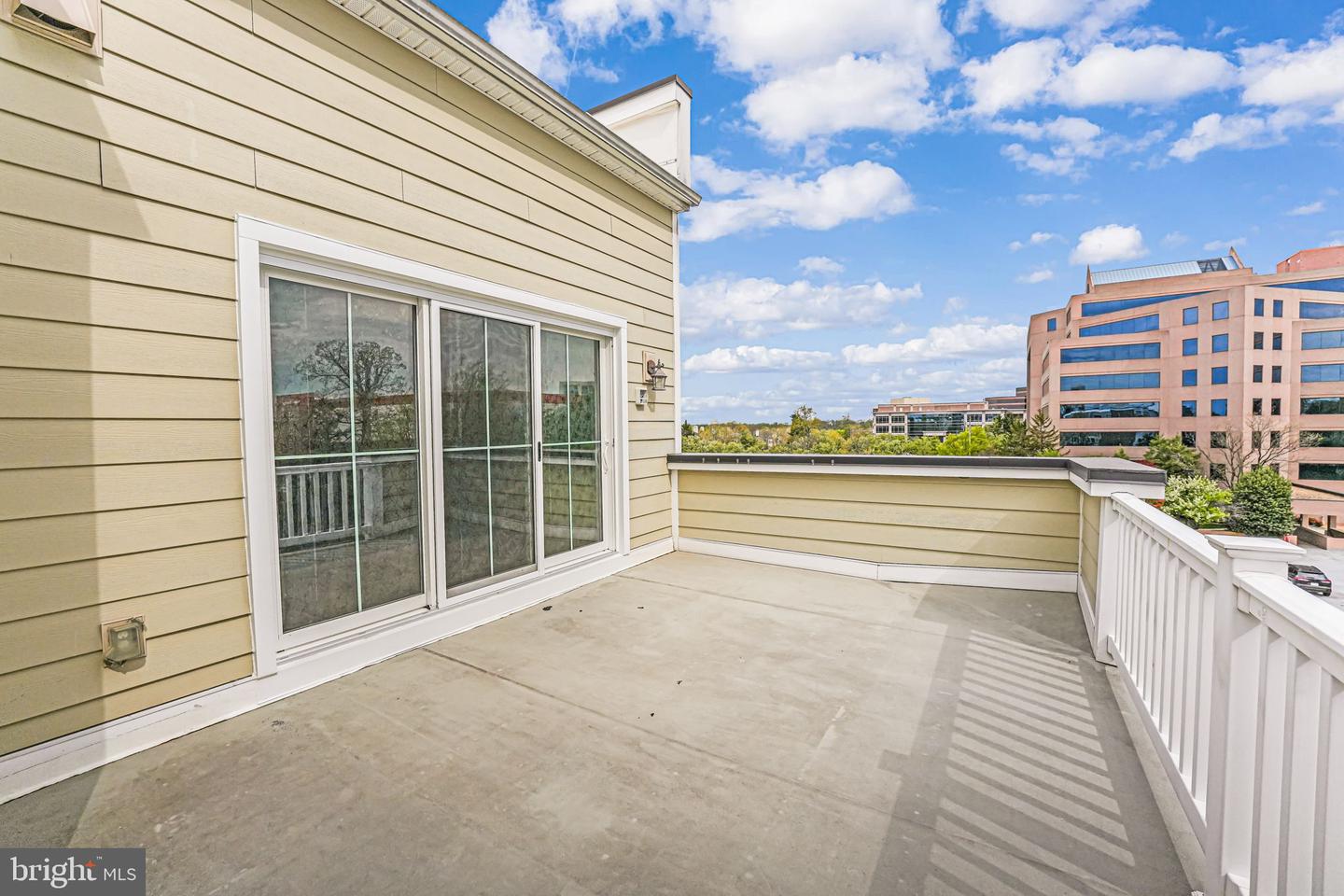 11350 RIDGELINE RD, FAIRFAX, Virginia 22030, 4 Bedrooms Bedrooms, ,4 BathroomsBathrooms,Residential,For sale,11350 RIDGELINE RD,VAFX2252614 MLS # VAFX2252614