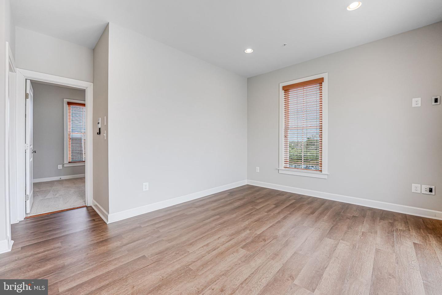 11350 RIDGELINE RD, FAIRFAX, Virginia 22030, 4 Bedrooms Bedrooms, ,4 BathroomsBathrooms,Residential,For sale,11350 RIDGELINE RD,VAFX2252614 MLS # VAFX2252614