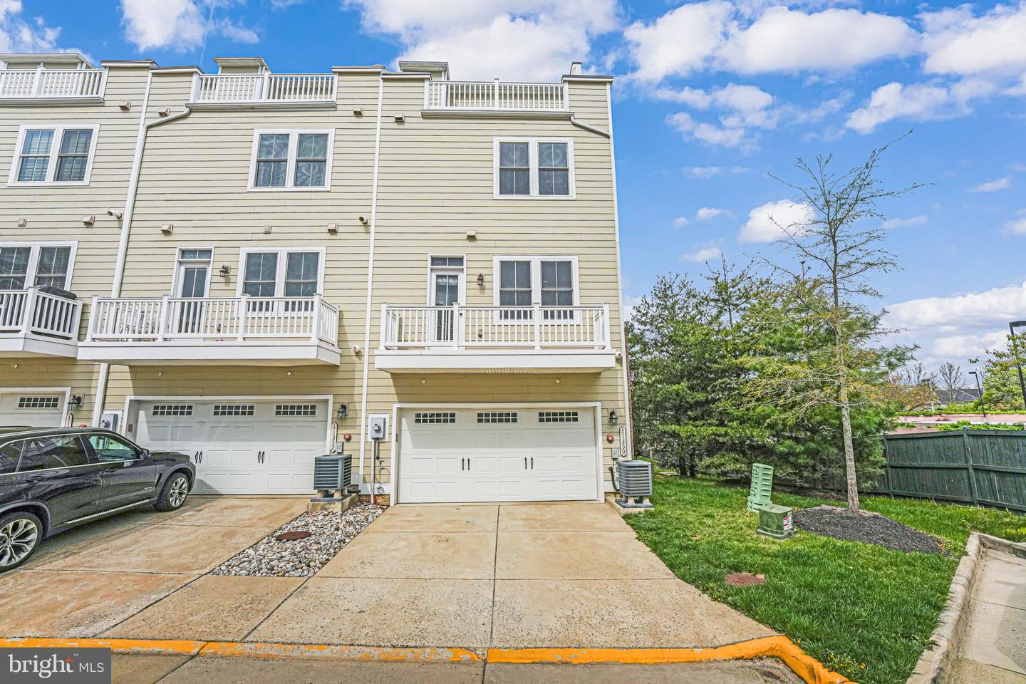 11350 RIDGELINE RD, FAIRFAX, Virginia 22030, 4 Bedrooms Bedrooms, ,4 BathroomsBathrooms,Residential,For sale,11350 RIDGELINE RD,VAFX2252614 MLS # VAFX2252614