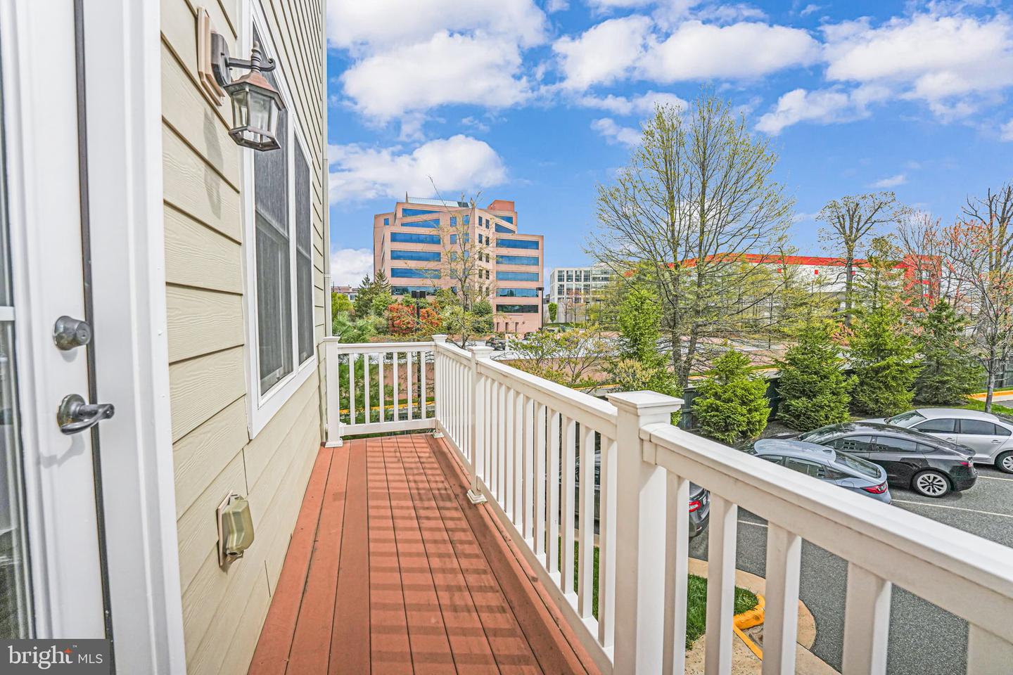 11350 RIDGELINE RD, FAIRFAX, Virginia 22030, 4 Bedrooms Bedrooms, ,4 BathroomsBathrooms,Residential,For sale,11350 RIDGELINE RD,VAFX2252614 MLS # VAFX2252614