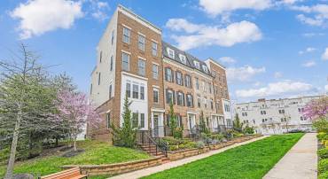 11350 RIDGELINE RD, FAIRFAX, Virginia 22030, 4 Bedrooms Bedrooms, ,4 BathroomsBathrooms,Residential,For sale,11350 RIDGELINE RD,VAFX2252614 MLS # VAFX2252614