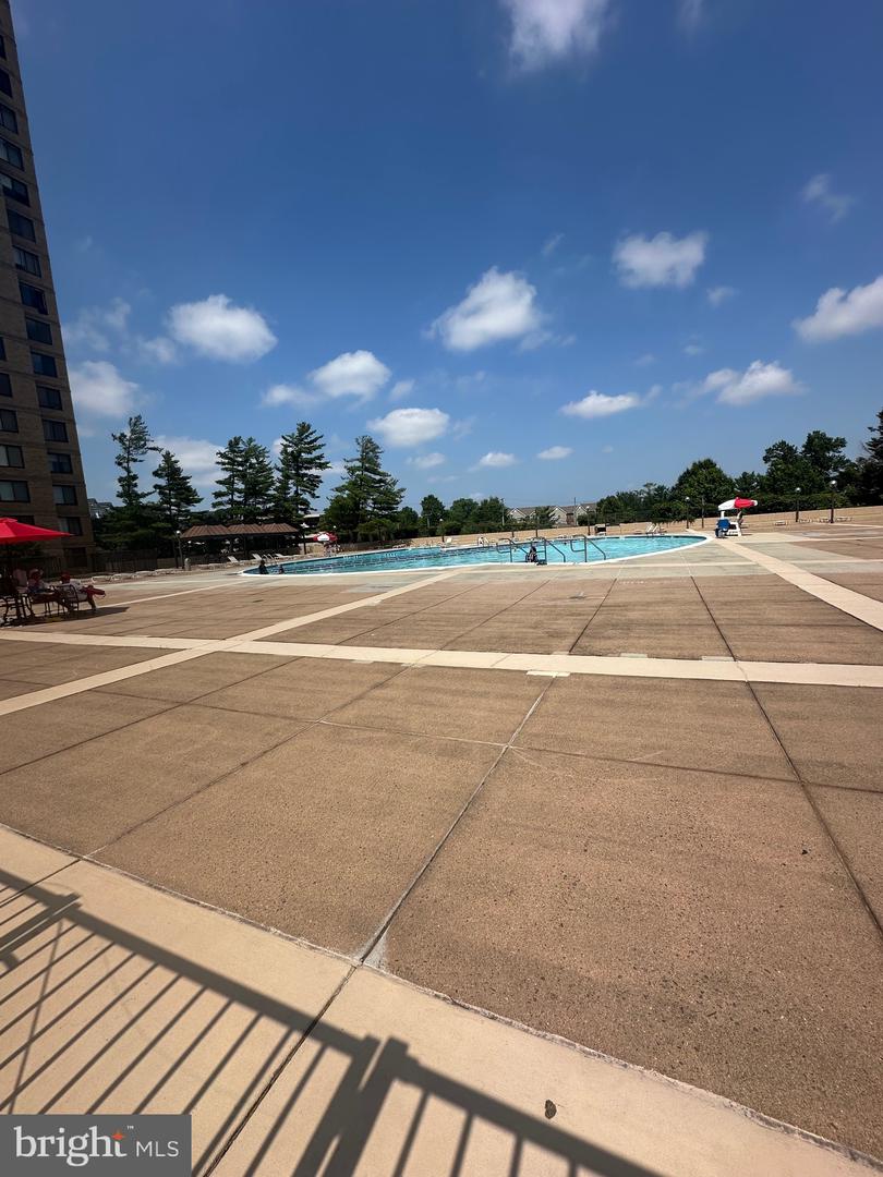 3701 S GEORGE MASON DR #101N, FALLS CHURCH, Virginia 22041, 1 Bedroom Bedrooms, ,1 BathroomBathrooms,Residential,For sale,3701 S GEORGE MASON DR #101N,VAFX2252648 MLS # VAFX2252648