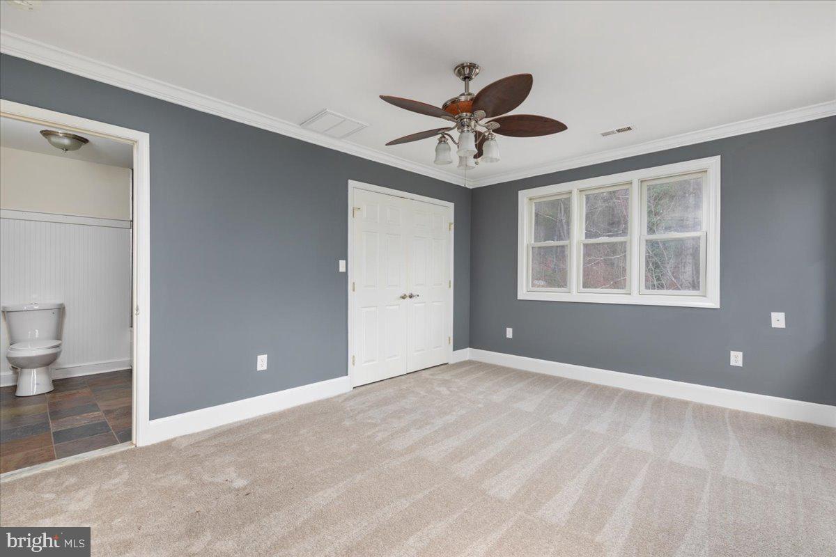 2114 E LEE HWY, NEW MARKET, Virginia 22844, 4 Bedrooms Bedrooms, ,4 BathroomsBathrooms,Residential,For sale,2114 E LEE HWY,VASH2010602 MLS # VASH2010602