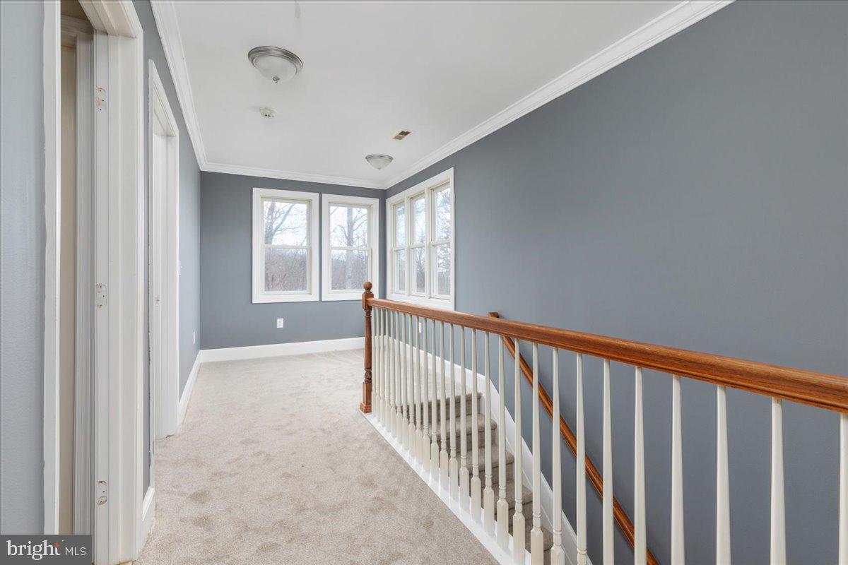 2114 E LEE HWY, NEW MARKET, Virginia 22844, 4 Bedrooms Bedrooms, ,4 BathroomsBathrooms,Residential,For sale,2114 E LEE HWY,VASH2010602 MLS # VASH2010602