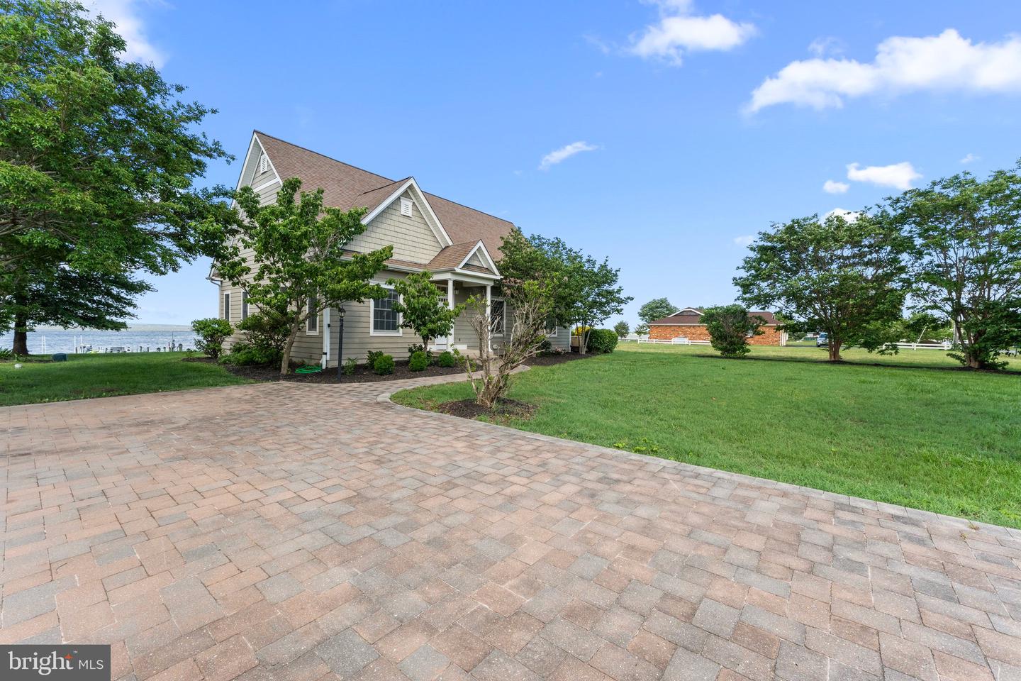 1417 ROYAL WAY, MONTROSS, Virginia 22520, 3 Bedrooms Bedrooms, ,2 BathroomsBathrooms,Residential,For sale,1417 ROYAL WAY,VAWE2008922 MLS # VAWE2008922