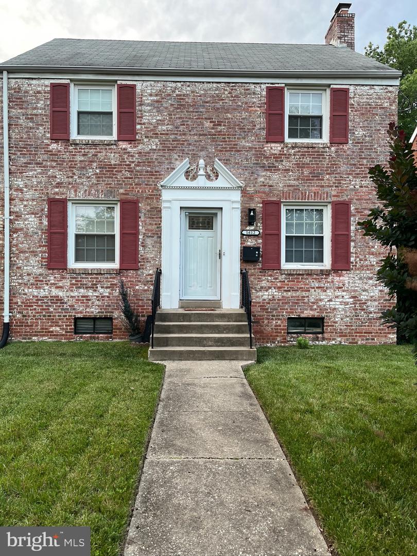 1612 BUCHANAN ST NE, WASHINGTON, District Of Columbia 20017, 3 Bedrooms Bedrooms, ,2 BathroomsBathrooms,Residential,For sale,1612 BUCHANAN ST NE,DCDC2203148 MLS # DCDC2203148