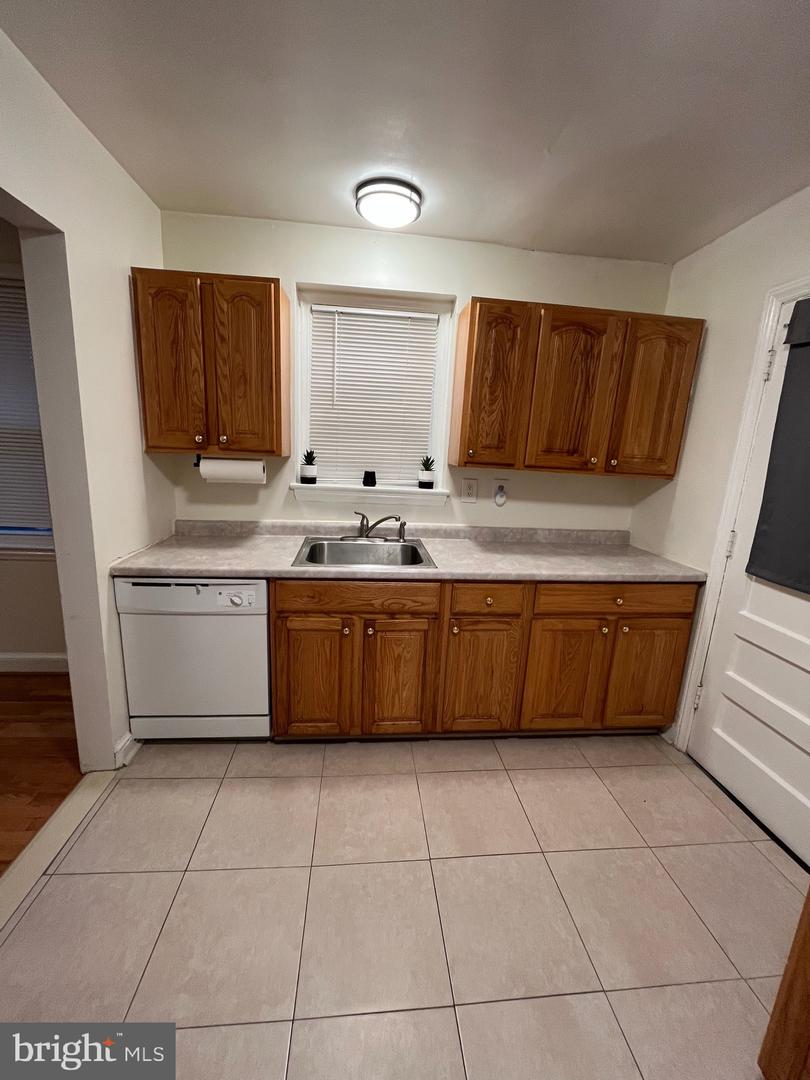 1612 BUCHANAN ST NE, WASHINGTON, District Of Columbia 20017, 3 Bedrooms Bedrooms, ,2 BathroomsBathrooms,Residential,For sale,1612 BUCHANAN ST NE,DCDC2203148 MLS # DCDC2203148