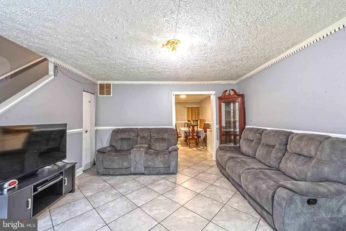9832 BUCKNER RD, MANASSAS, Virginia 20110, 3 Bedrooms Bedrooms, ,1 BathroomBathrooms,Residential,For sale,9832 BUCKNER RD,VAMN2008456 MLS # VAMN2008456