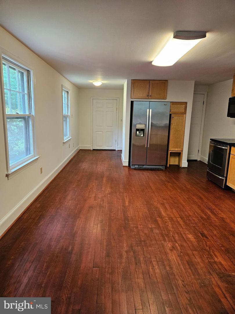 2914 HUNTER RD, FAIRFAX, Virginia 22031, 5 Bedrooms Bedrooms, ,4 BathroomsBathrooms,Residential,For sale,2914 HUNTER RD,VAFX2248004 MLS # VAFX2248004