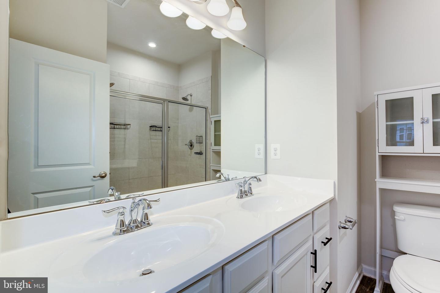 522 RIVER CREST WAY, FREDERICKSBURG, Virginia 22405, 3 Bedrooms Bedrooms, ,3 BathroomsBathrooms,Residential,For sale,522 RIVER CREST WAY,VAST2039936 MLS # VAST2039936