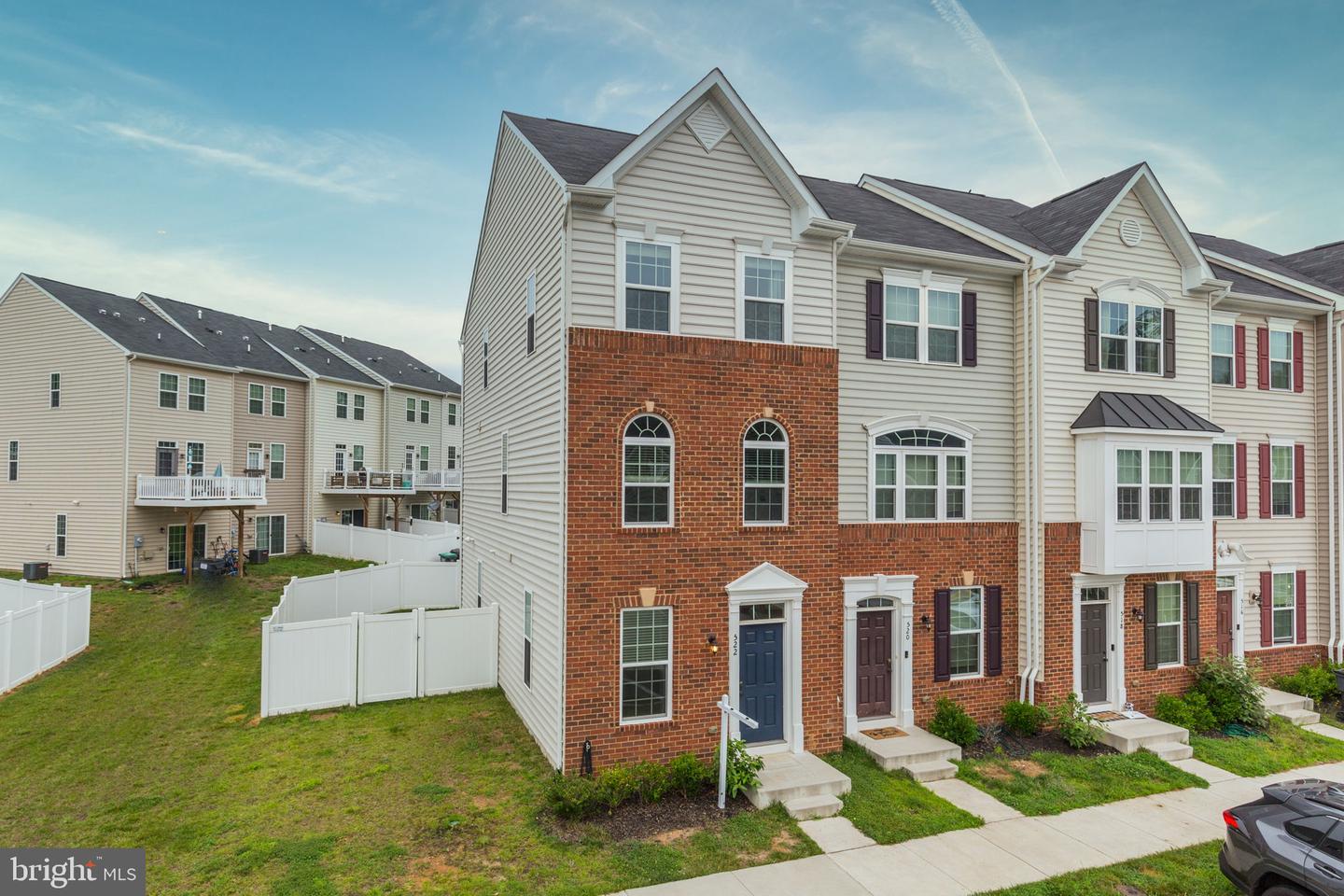 522 RIVER CREST WAY, FREDERICKSBURG, Virginia 22405, 3 Bedrooms Bedrooms, ,3 BathroomsBathrooms,Residential,For sale,522 RIVER CREST WAY,VAST2039936 MLS # VAST2039936