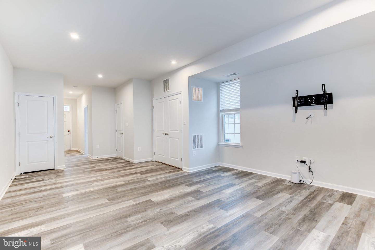 522 RIVER CREST WAY, FREDERICKSBURG, Virginia 22405, 3 Bedrooms Bedrooms, ,3 BathroomsBathrooms,Residential,For sale,522 RIVER CREST WAY,VAST2039936 MLS # VAST2039936