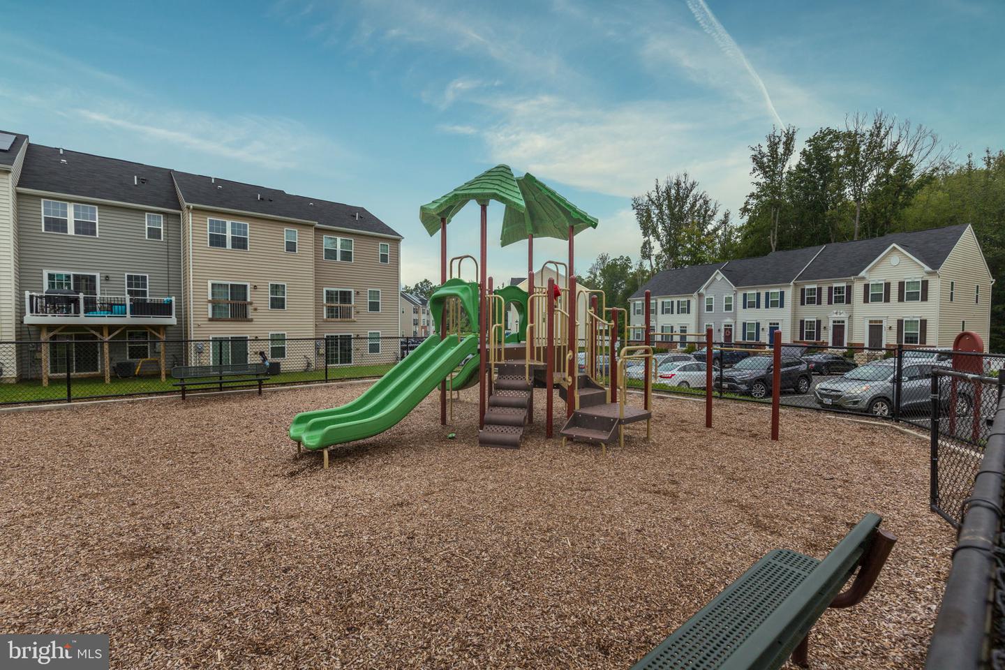 522 RIVER CREST WAY, FREDERICKSBURG, Virginia 22405, 3 Bedrooms Bedrooms, ,3 BathroomsBathrooms,Residential,For sale,522 RIVER CREST WAY,VAST2039936 MLS # VAST2039936