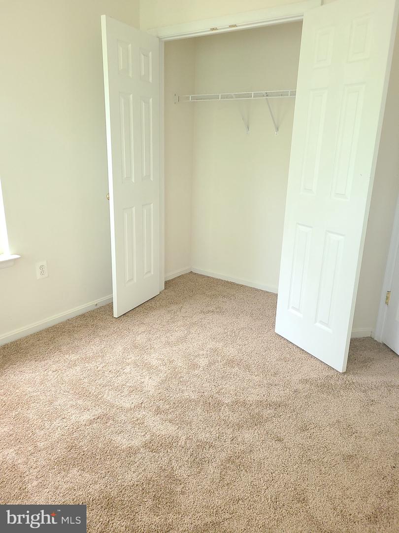 2340 HUNTINGTON STATION CT, ALEXANDRIA, Virginia 22303, 3 Bedrooms Bedrooms, ,2 BathroomsBathrooms,Residential,For sale,2340 HUNTINGTON STATION CT,VAFX2250542 MLS # VAFX2250542