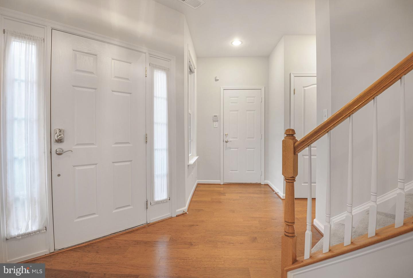 44357 OAKMONT MANOR SQ, ASHBURN, Virginia 20147, 3 Bedrooms Bedrooms, ,3 BathroomsBathrooms,Residential,For sale,44357 OAKMONT MANOR SQ,VALO2100588 MLS # VALO2100588