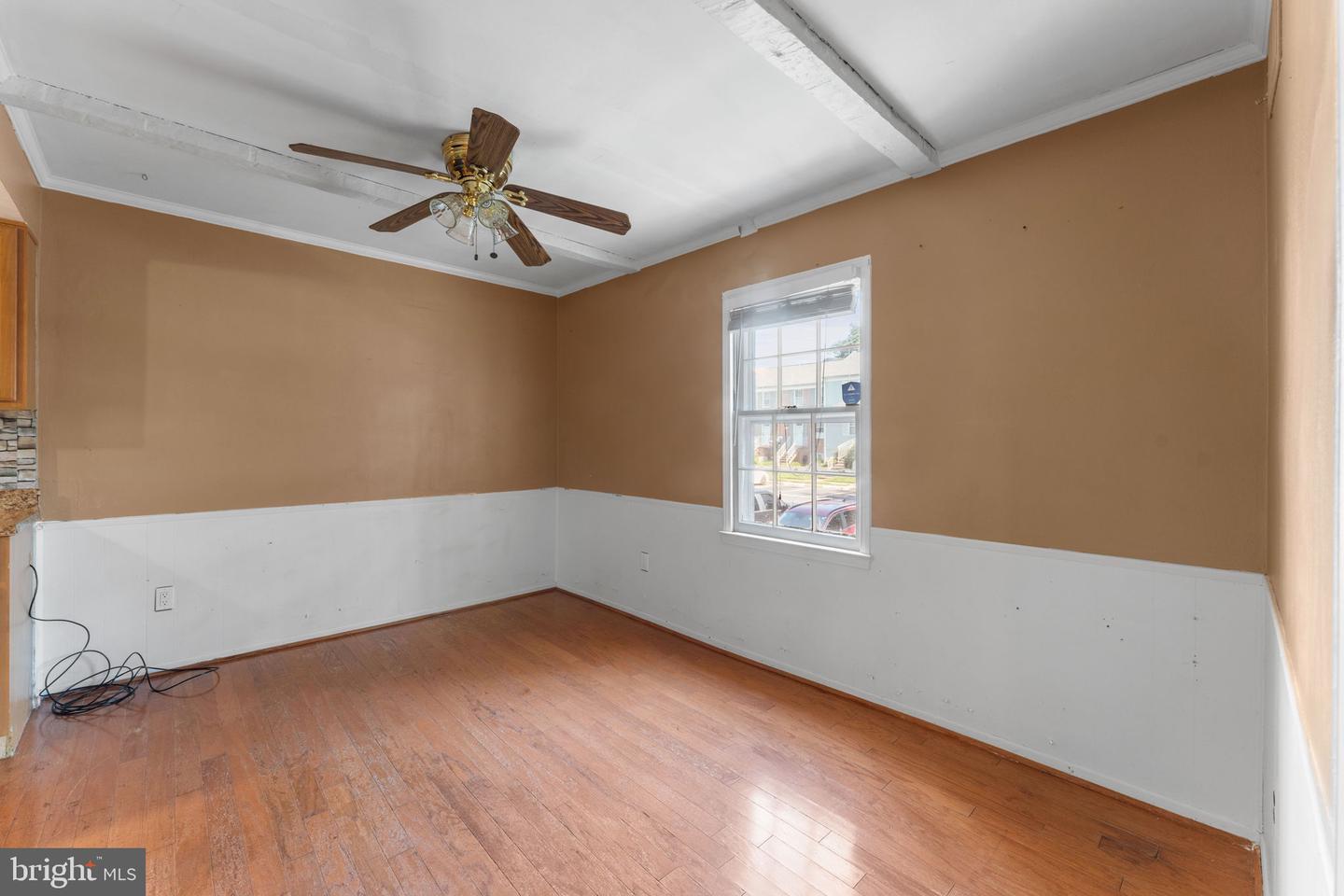 14489 GOLDEN OAK RD, CENTREVILLE, Virginia 20121, 3 Bedrooms Bedrooms, ,1 BathroomBathrooms,Residential,For sale,14489 GOLDEN OAK RD,VAFX2252384 MLS # VAFX2252384