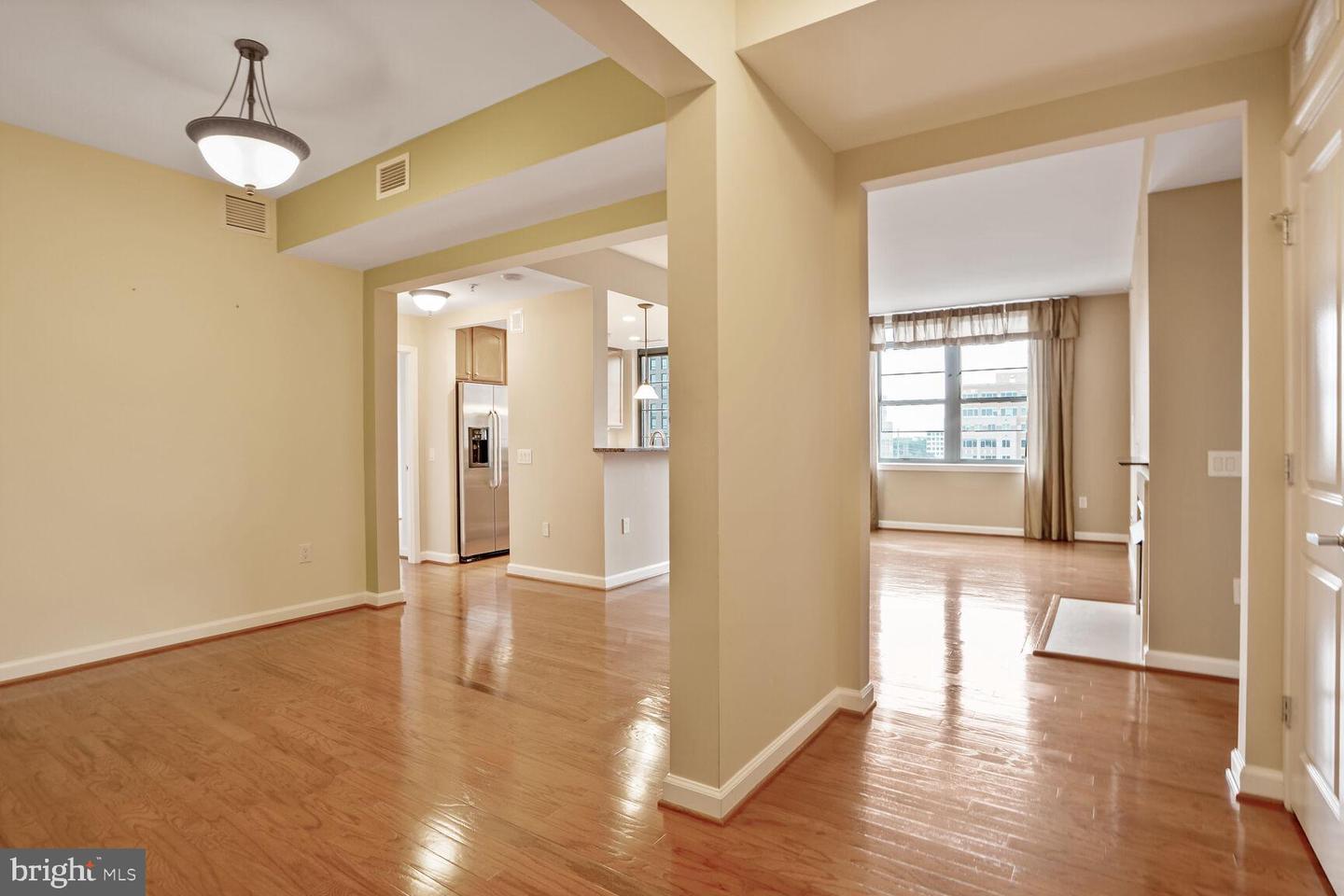 1830 FOUNTAIN DR #1106, RESTON, Virginia 20190, 2 Bedrooms Bedrooms, ,2 BathroomsBathrooms,Residential,For sale,1830 FOUNTAIN DR #1106,VAFX2252422 MLS # VAFX2252422