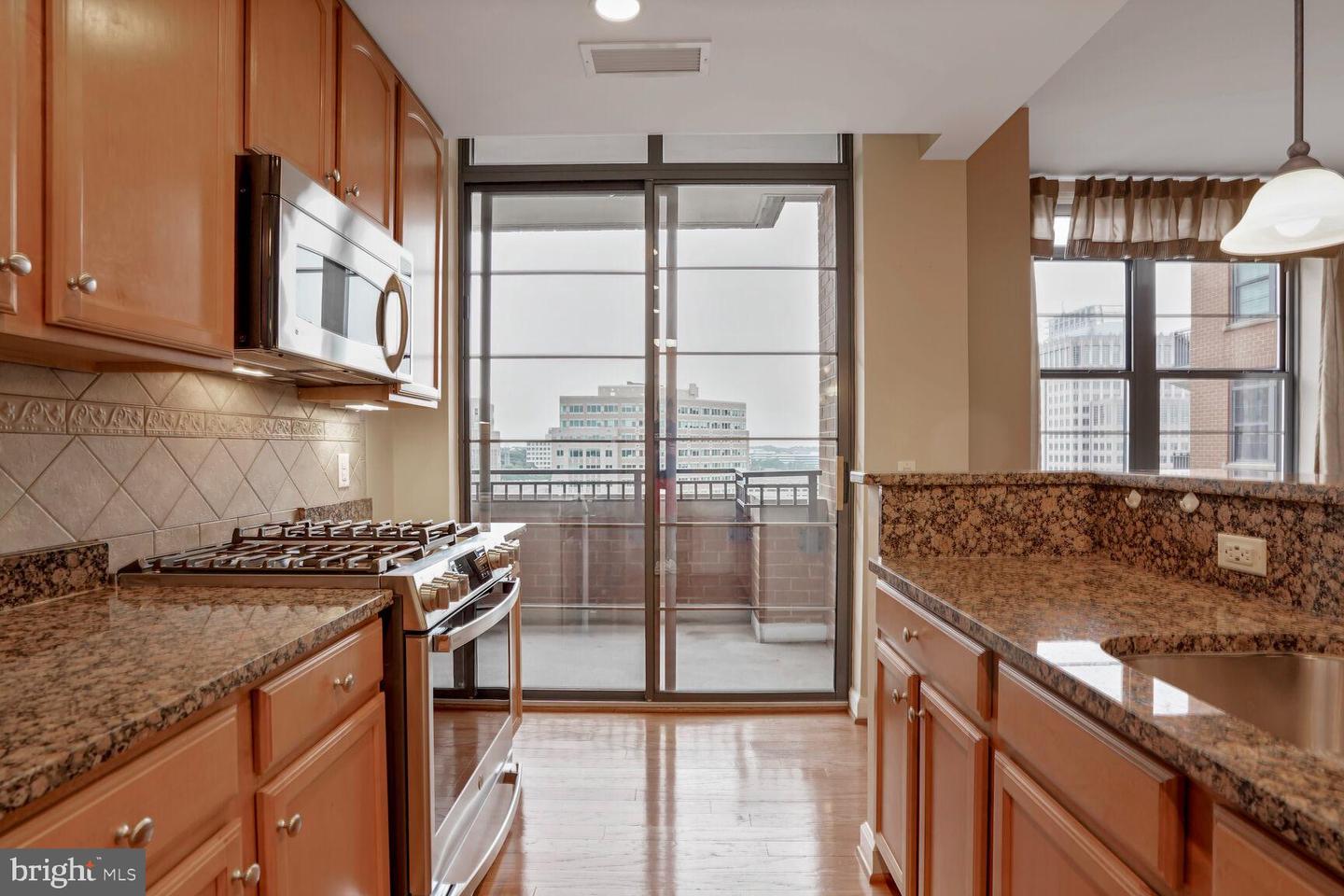 1830 FOUNTAIN DR #1106, RESTON, Virginia 20190, 2 Bedrooms Bedrooms, ,2 BathroomsBathrooms,Residential,For sale,1830 FOUNTAIN DR #1106,VAFX2252422 MLS # VAFX2252422