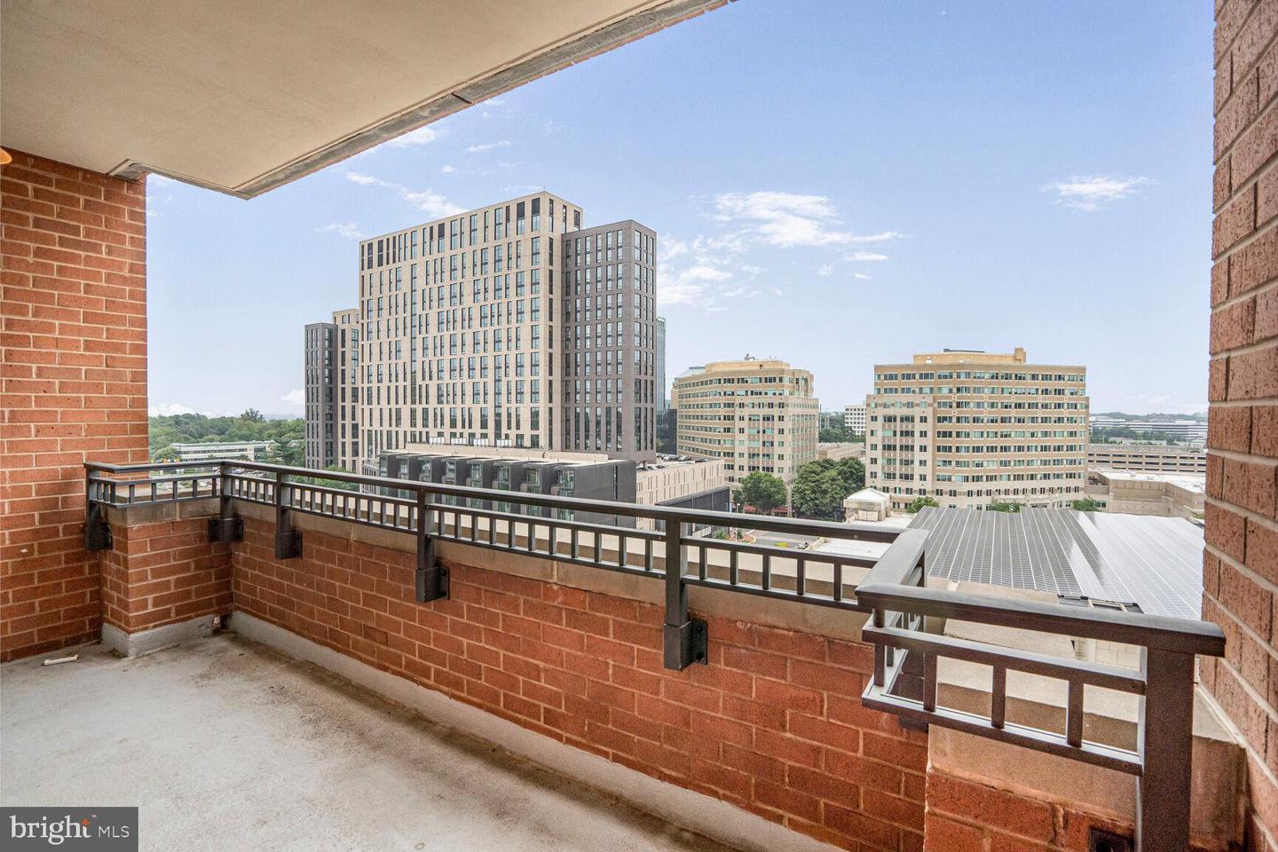 1830 FOUNTAIN DR #1106, RESTON, Virginia 20190, 2 Bedrooms Bedrooms, ,2 BathroomsBathrooms,Residential,For sale,1830 FOUNTAIN DR #1106,VAFX2252422 MLS # VAFX2252422