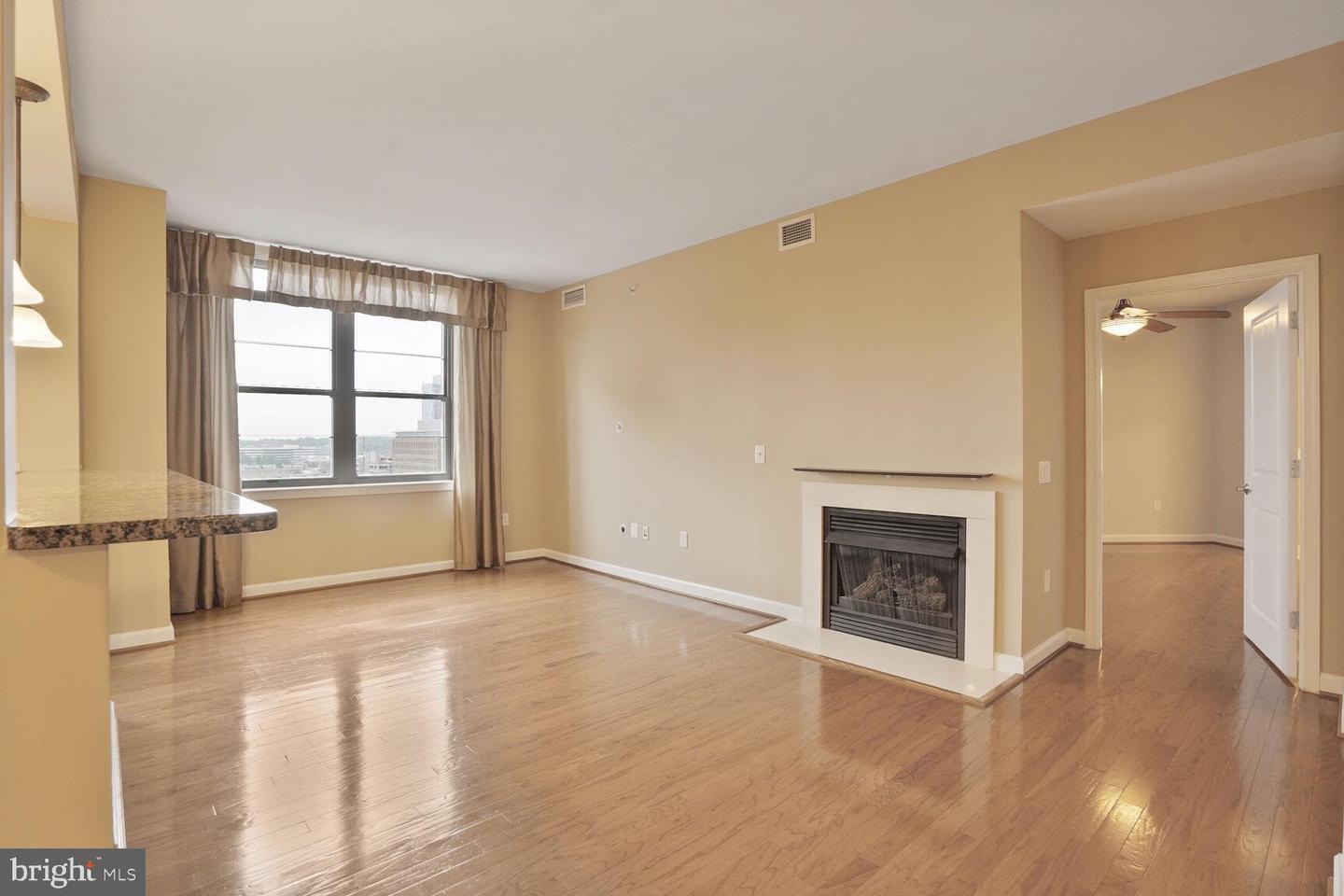 1830 FOUNTAIN DR #1106, RESTON, Virginia 20190, 2 Bedrooms Bedrooms, ,2 BathroomsBathrooms,Residential,For sale,1830 FOUNTAIN DR #1106,VAFX2252422 MLS # VAFX2252422