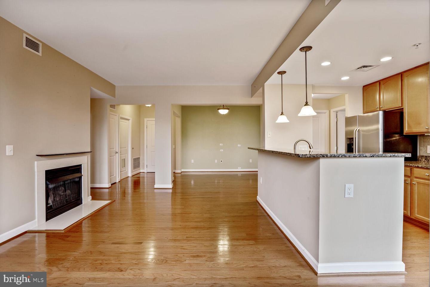 1830 FOUNTAIN DR #1106, RESTON, Virginia 20190, 2 Bedrooms Bedrooms, ,2 BathroomsBathrooms,Residential,For sale,1830 FOUNTAIN DR #1106,VAFX2252422 MLS # VAFX2252422