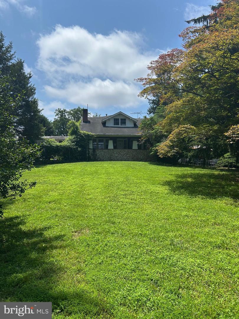 8335 ALVORD ST, MCLEAN, Virginia 22102, 4 Bedrooms Bedrooms, ,2 BathroomsBathrooms,Residential,For sale,8335 ALVORD ST,VAFX2252460 MLS # VAFX2252460