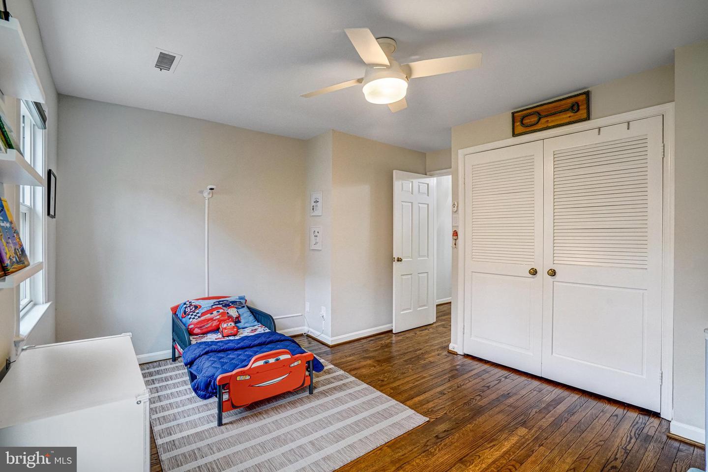 644 S COLUMBUS ST, ALEXANDRIA, Virginia 22314, 2 Bedrooms Bedrooms, ,2 BathroomsBathrooms,Residential,For sale,644 S COLUMBUS ST,VAAX2047046 MLS # VAAX2047046