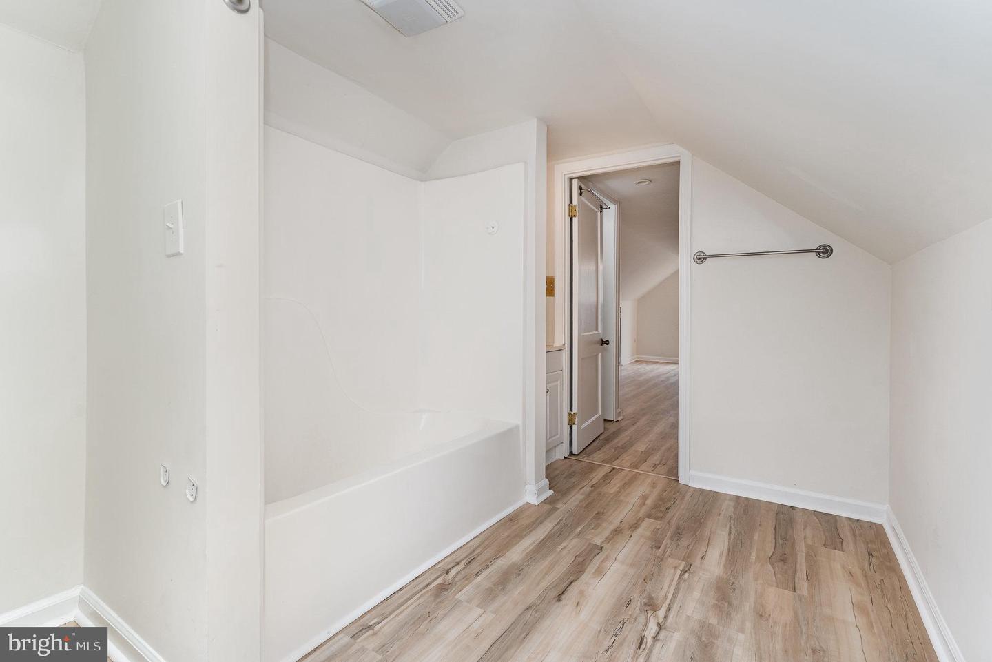 26 RANDOLPH RD, FREDERICKSBURG, Virginia 22405, 3 Bedrooms Bedrooms, ,2 BathroomsBathrooms,Residential,For sale,26 RANDOLPH RD,VAST2040398 MLS # VAST2040398
