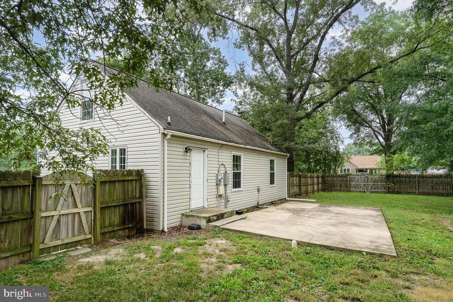 26 RANDOLPH RD, FREDERICKSBURG, Virginia 22405, 3 Bedrooms Bedrooms, ,2 BathroomsBathrooms,Residential,For sale,26 RANDOLPH RD,VAST2040398 MLS # VAST2040398