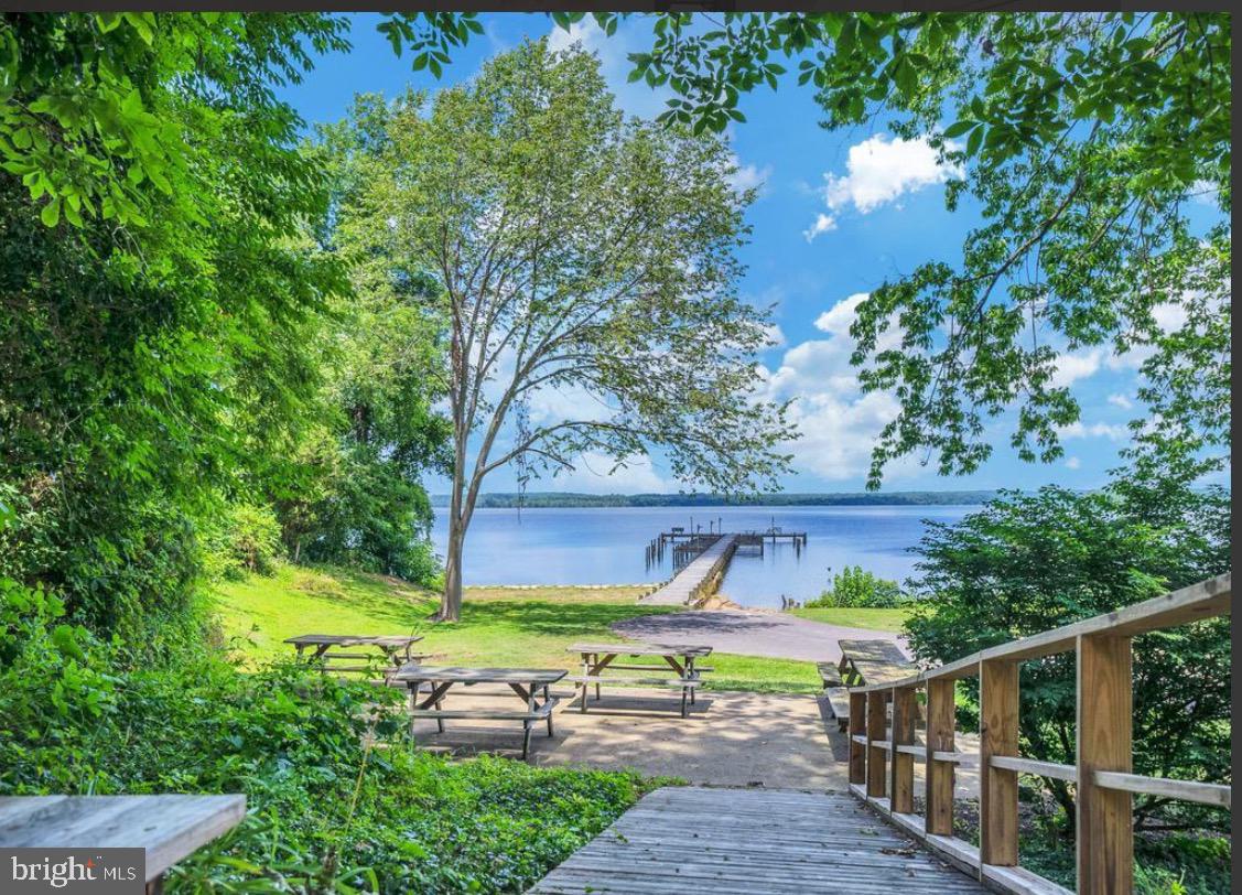 9431 BAYBREEZE CT, PORT ROYAL, Virginia 22535, 3 Bedrooms Bedrooms, 8 Rooms Rooms,2 BathroomsBathrooms,Residential,For sale,9431 BAYBREEZE CT,VACV2008438 MLS # VACV2008438