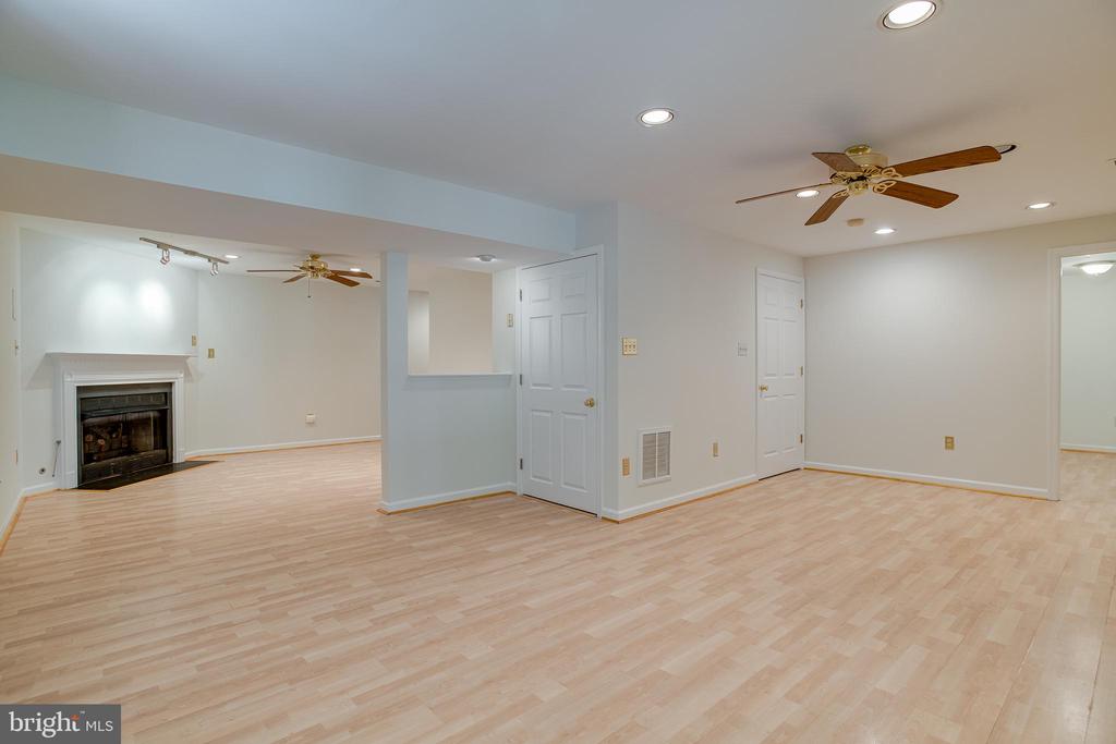 4195 OLD TOAD RD, BEALETON, Virginia, 4 Bedrooms Bedrooms, ,3 BathroomsBathrooms,Residential,4195 OLD TOAD RD,VAFQ2016596 MLS # VAFQ2016596
