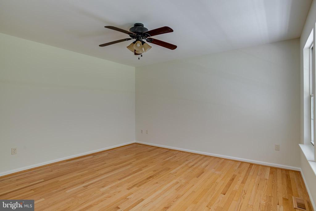 4195 OLD TOAD RD, BEALETON, Virginia, 4 Bedrooms Bedrooms, ,3 BathroomsBathrooms,Residential,4195 OLD TOAD RD,VAFQ2016596 MLS # VAFQ2016596