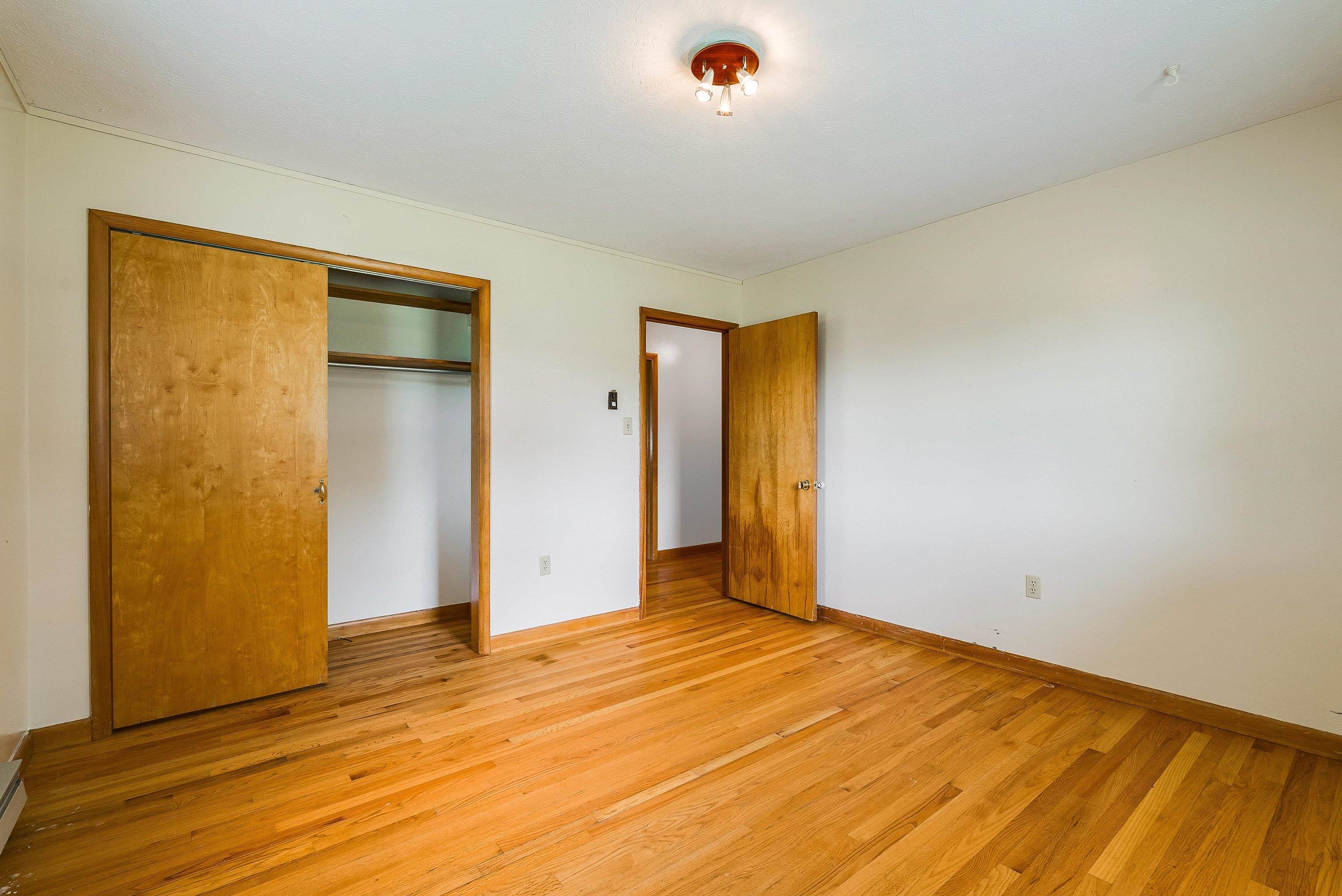 1203 DOGWOOD AVE, GROTTOES, Virginia 24441, 4 Bedrooms Bedrooms, ,2 BathroomsBathrooms,Residential,1203 DOGWOOD AVE,666312 MLS # 666312